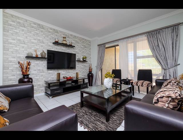 2 BEDROOM APARTMENT TO LET IN MORNINGSIDE